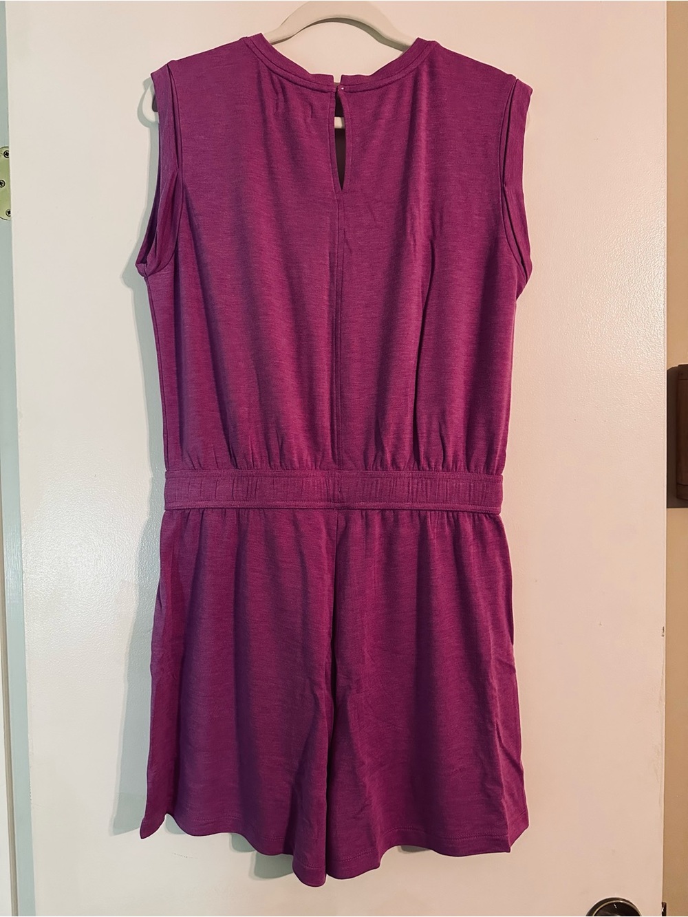 LOFT Lou & Grey Drawstring Fuchsia Romper with Pockets M So Soft & Comfy! - Picture 3 of 11